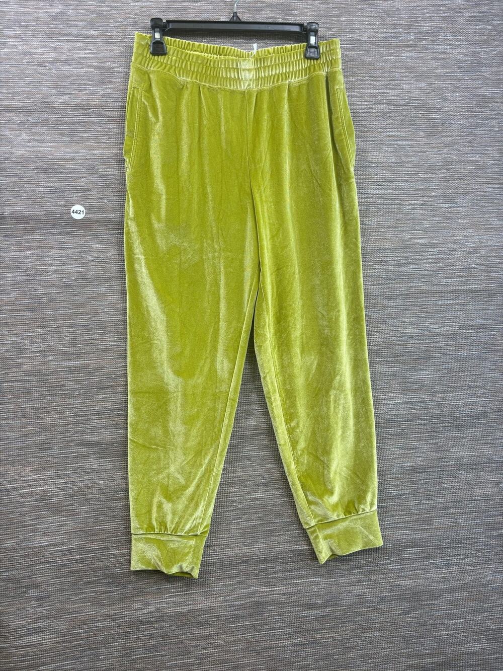 Fabletics Pants Womens M Green Velour Jogger Elastic Pockets Stretch Lounge